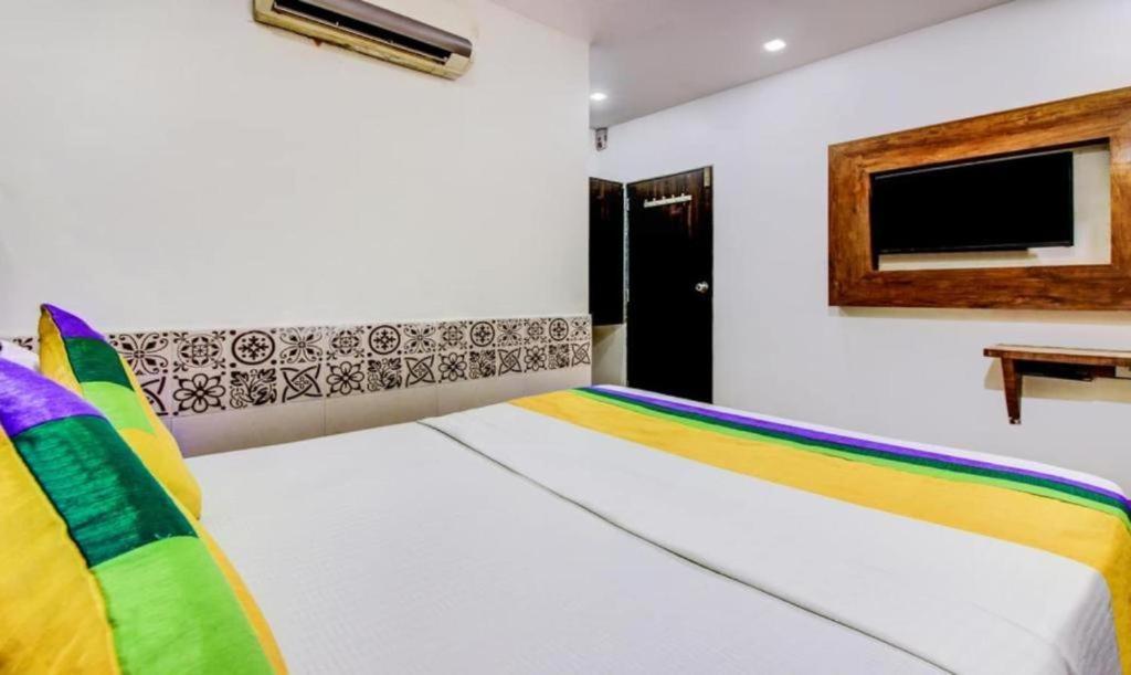 Kalpana Residency - Near Us Embassy 호텔 뭄바이 외부 사진
